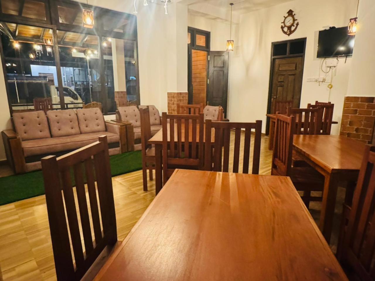 Sun Mount Adams Peak Hotel Nallathanniya Ngoại thất bức ảnh