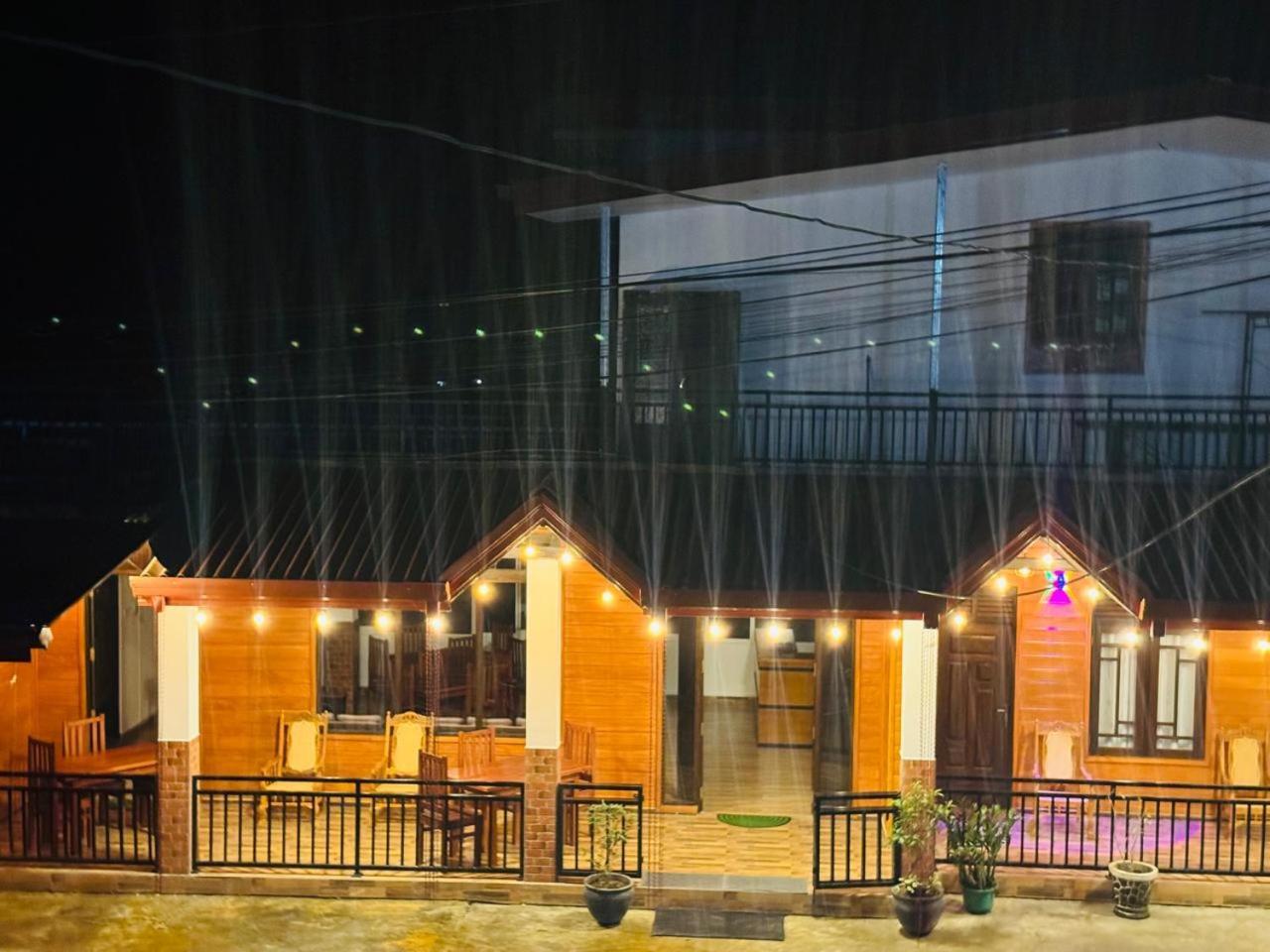 Sun Mount Adams Peak Hotel Nallathanniya Ngoại thất bức ảnh