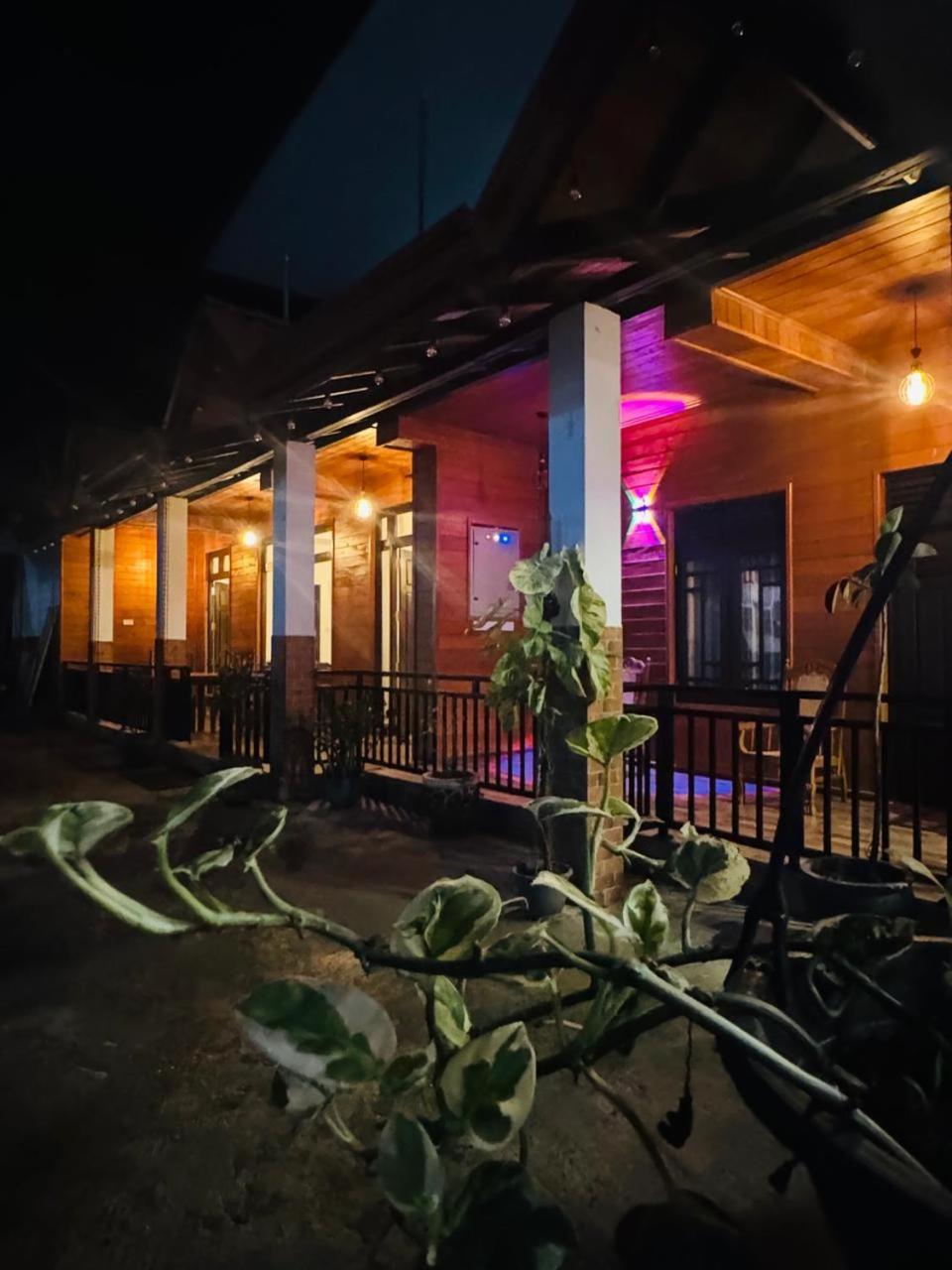 Sun Mount Adams Peak Hotel Nallathanniya Ngoại thất bức ảnh