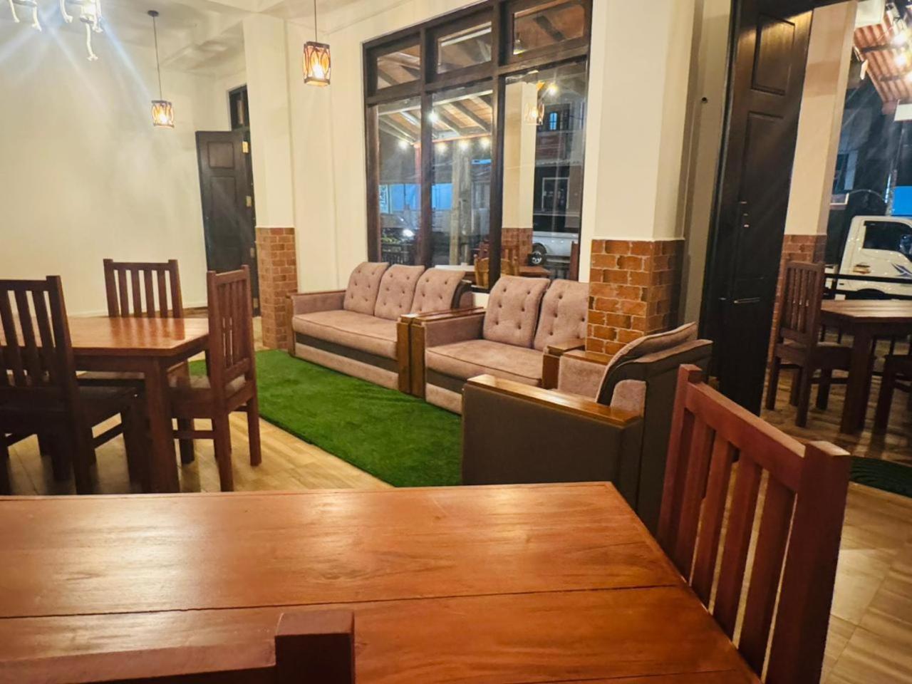 Sun Mount Adams Peak Hotel Nallathanniya Ngoại thất bức ảnh