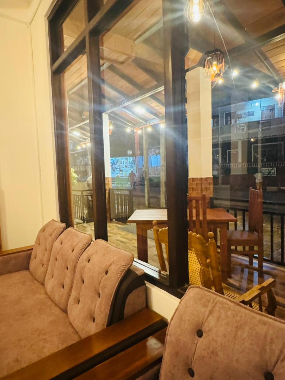 Sun Mount Adams Peak Hotel Nallathanniya Ngoại thất bức ảnh