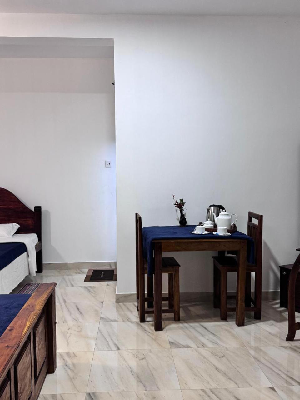 Sun Mount Adams Peak Hotel Nallathanniya Ngoại thất bức ảnh