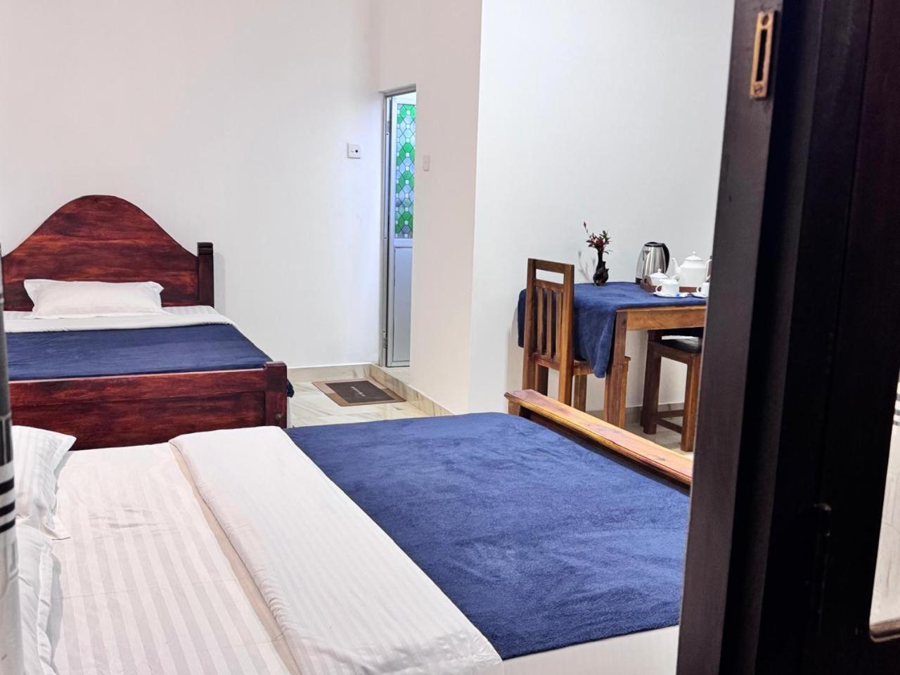 Sun Mount Adams Peak Hotel Nallathanniya Ngoại thất bức ảnh
