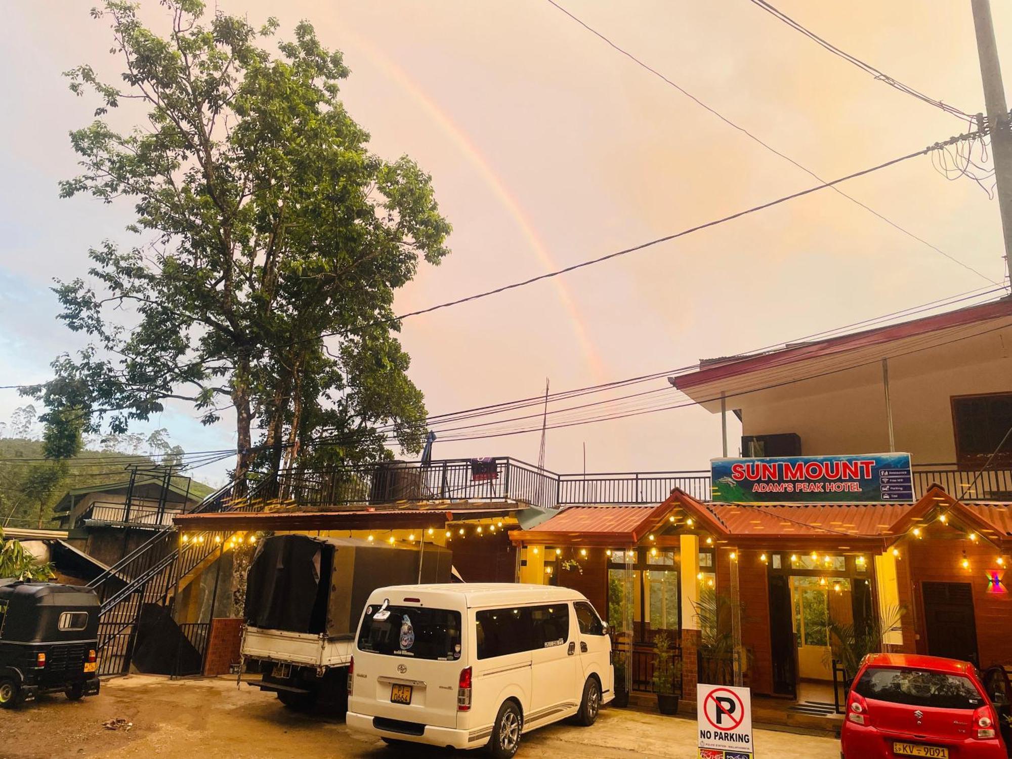 Sun Mount Adams Peak Hotel Nallathanniya Ngoại thất bức ảnh